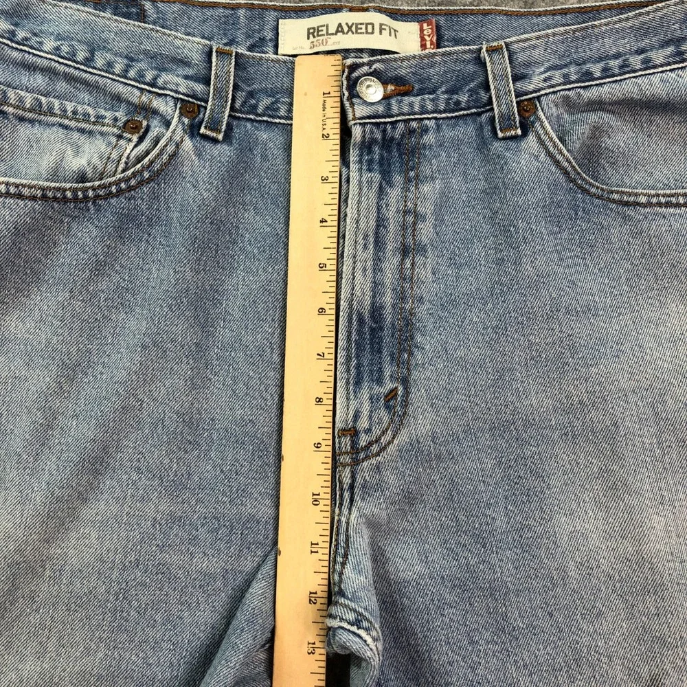 Levi's 550 Vintage Mens Jeans 36x30 Relaxed Fit Tapered Leg Light Wash Denim